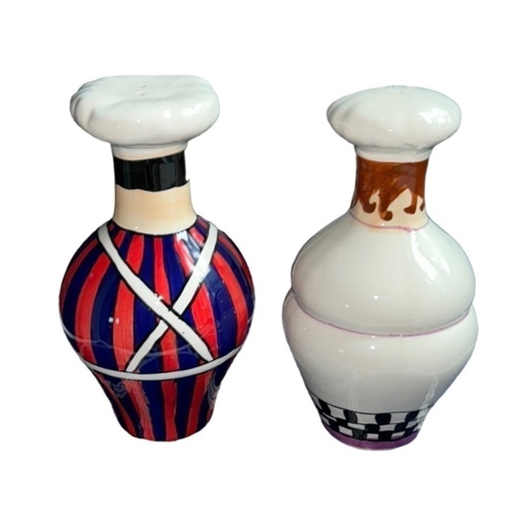 Vintage Chefs Husband and Wife Hand Painted Salt and Pepper Shakers - Picture 4 of 9